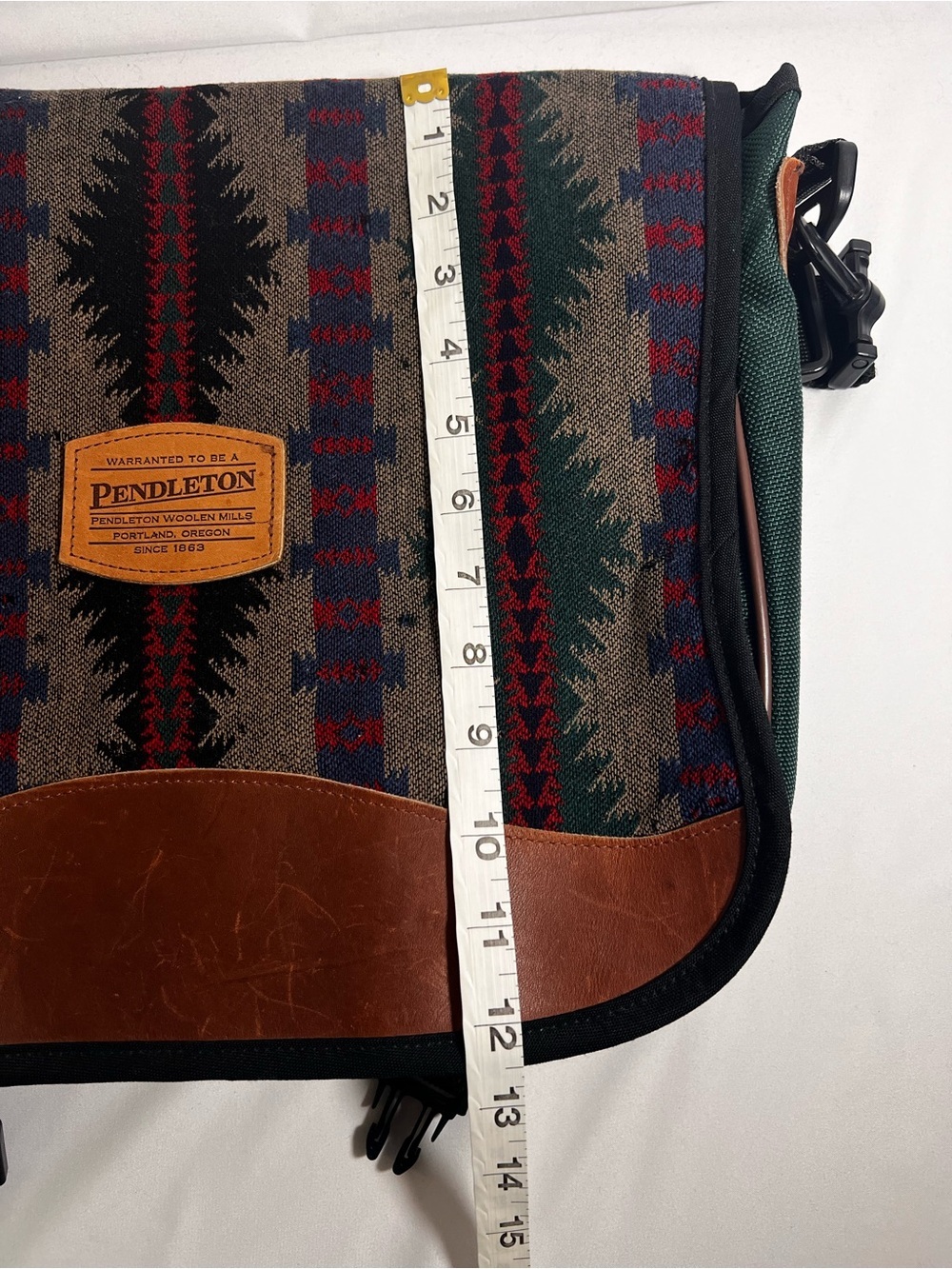 Vintage Pendleton Multicolor Navajo-Style Messenger Bag with Leather Accent - Picture 13 of 14